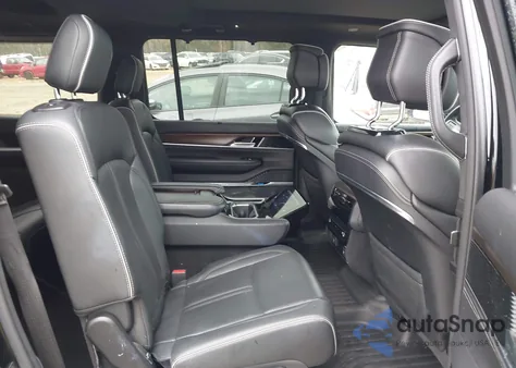 2023 Jeep Grand Wagoneer Series Ii 4X4 z USA, uszkodzony, nr VIN 1C4SJVFPXPS506859